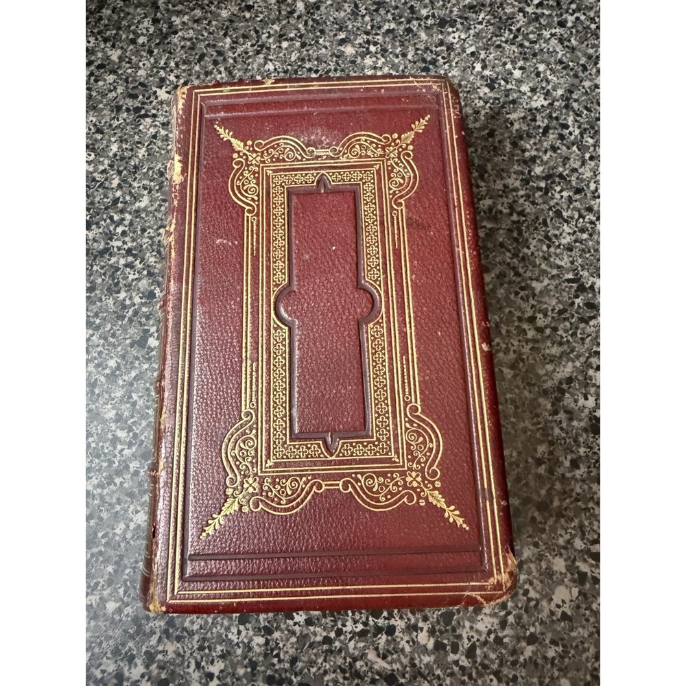 Antique 1860 Injil I Muqaddas New Testament Hindustani English Leather Gilt Edge